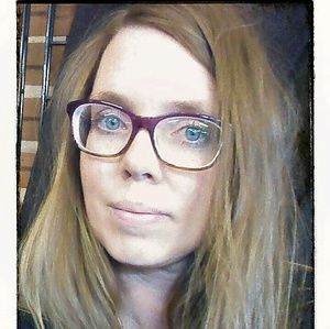 Meet your Posher, Rhea